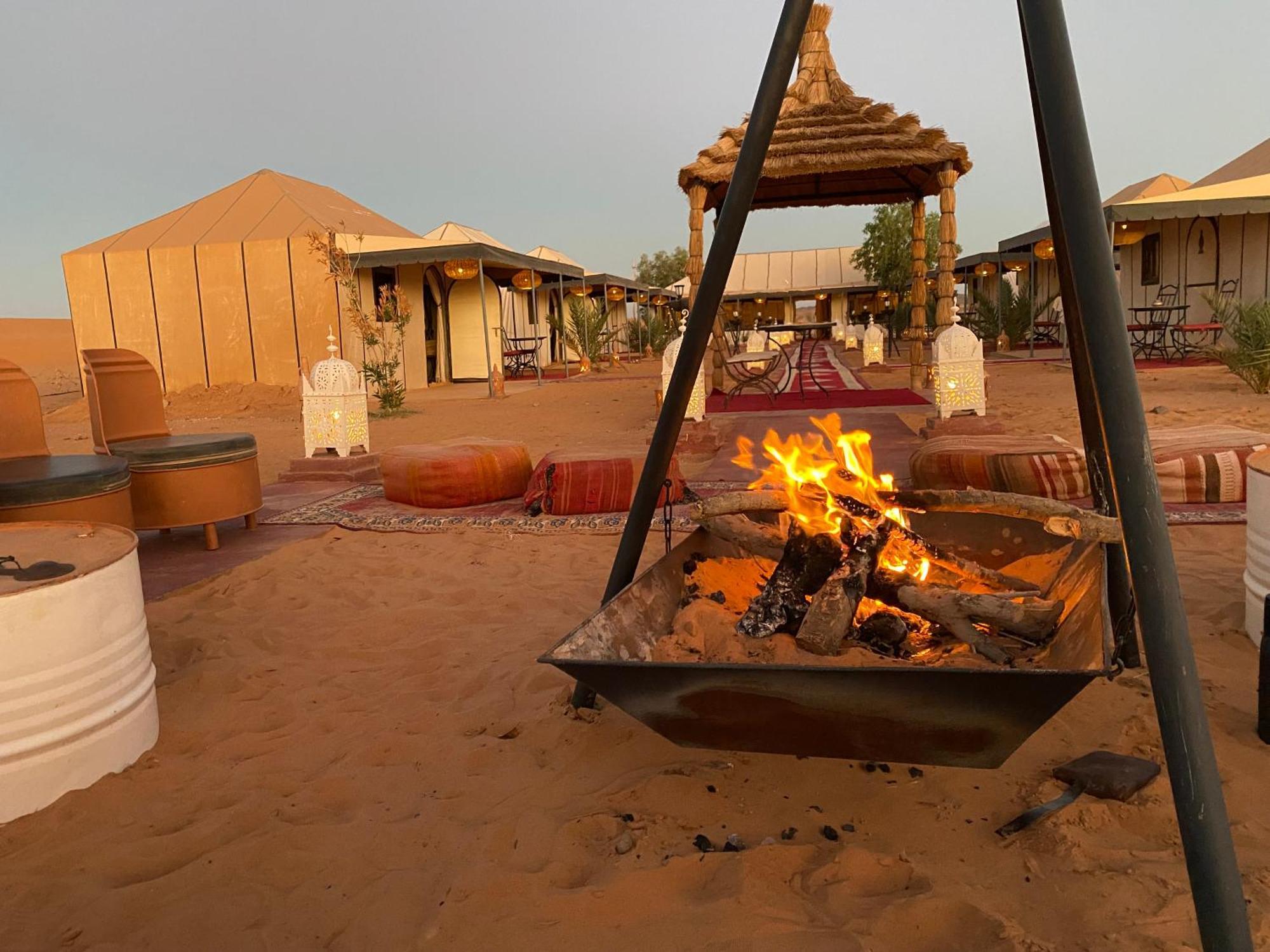 Under Stars Desert Camp Merzouga Εξωτερικό φωτογραφία
